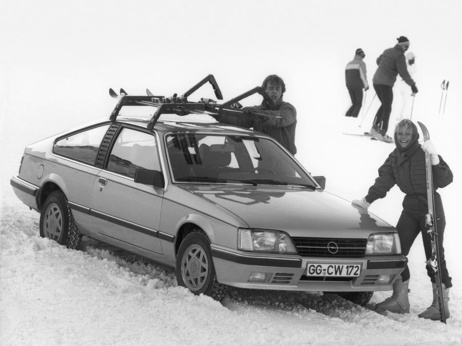 Opel Monza 1982 года  (фото 7 из 11)